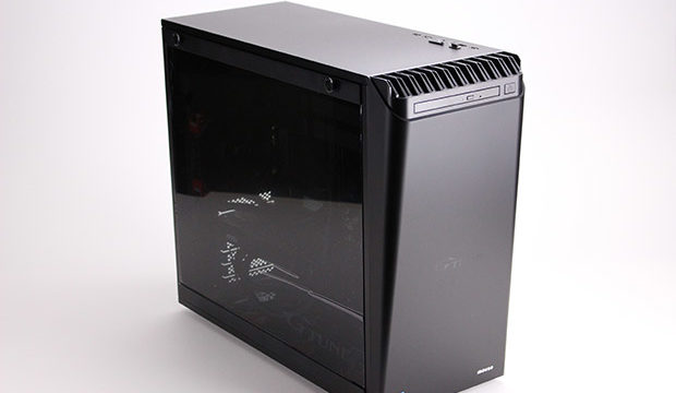 NEXTGEAR i680PA1-DLの強化ガラスケース