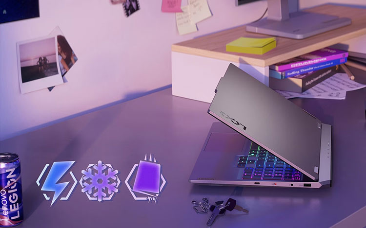Lenovo LOQ 15IRX10の外観